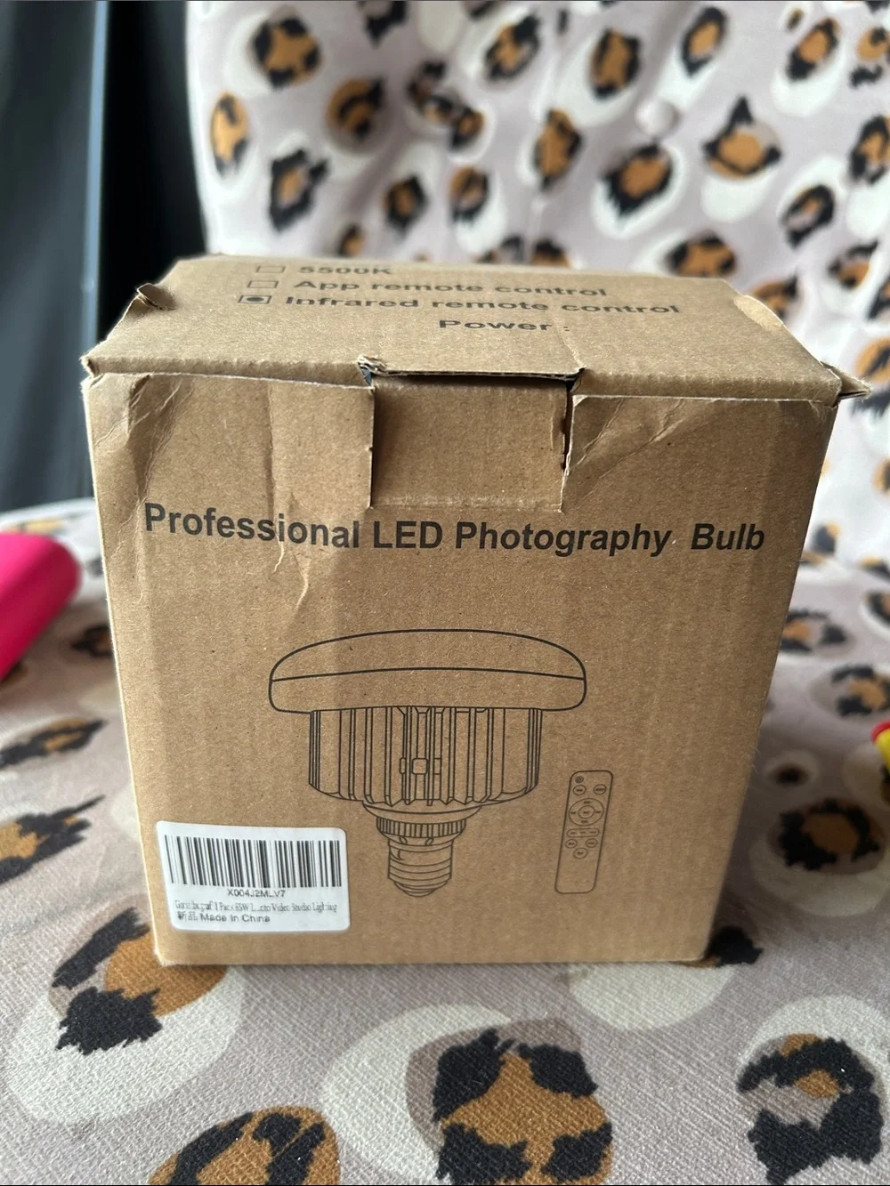 Professional LED Photography Bulb - Brown Box with Black Print